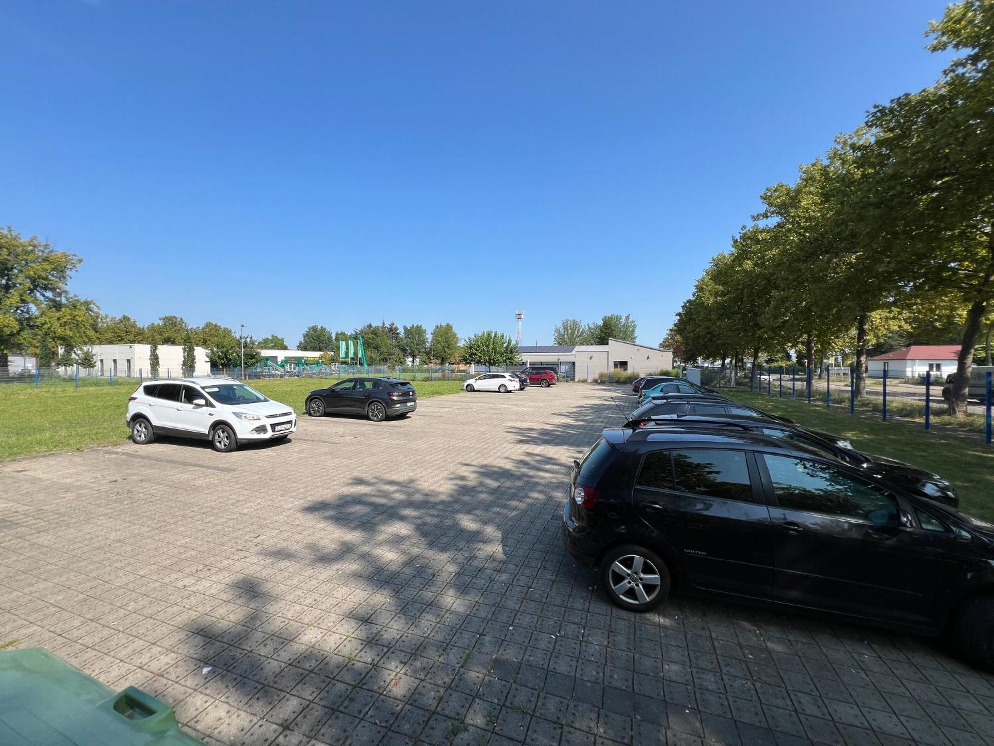 Euro Inn - Hotel Лар Екстер'єр фото